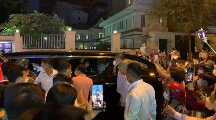 Vì cớ gì nữ CEO Đại Nam 'ghé thăm' đêm nhạc của Đàm Vĩnh Hưng nhưng lại 'quay xe' ra về? Ảnh 2