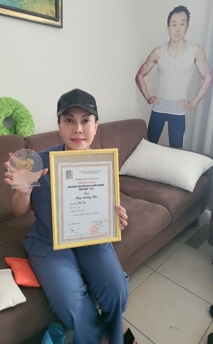 Việt Hương khoe 2 món tài sản quan trọng được thừa hưởng từ cố nghệ sĩ Chí Tài