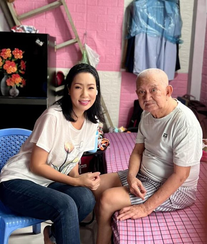 NSƯT Trịnh Kim Chi tiết lộ hoàn cảnh nghệ sĩ Mạc Can: Vợ chú đang nằm viện vì bệnh nặng nên rất neo người