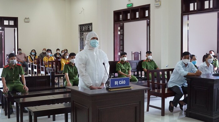 Ghen tuông với vợ cũ, sát hại tình địch dã man rồi cởi quần nạn nhân nhằm làm nhục Ảnh 1