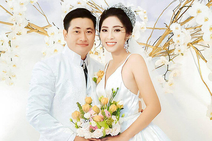 Sau Diệp Lâm Anh, Hoa hậu Đặng Thu Thảo tiết lộ gây sốc khi quá khứ từng bị 'cắm 5 cái sừng'