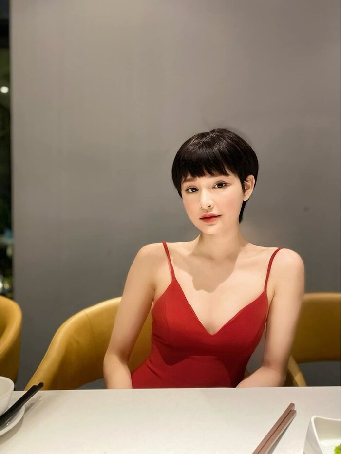Câu trả lời của Hiền Hồ nếu không làm ca sĩ sẽ làm nghề gì gây xôn xao trở lại giữa bão drama