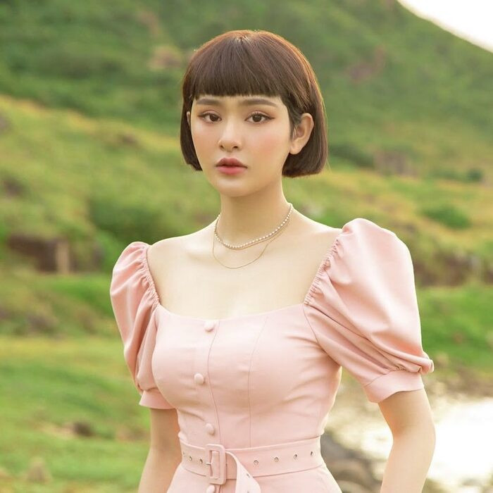 Hiền Hồ từng chia sẻ về quan điểm tình yêu giữa người đẹp và đại gia: 'Hồng nhan bạc tỷ là bình thường'