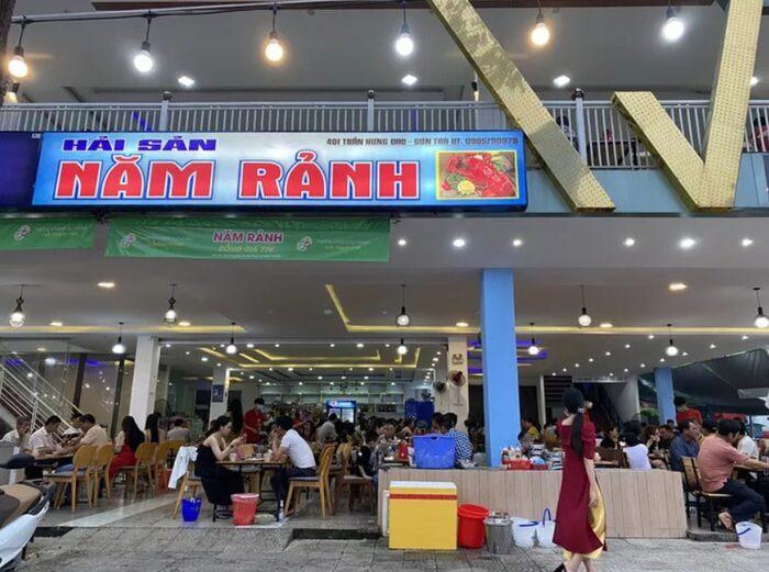 Khách ăn hết 2,3 triệu nhưng bị tính thành 3,3 triệu, chủ quán hải sản ở Đà Nẵng lên tiếng giải thích