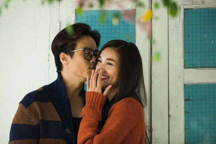 Những cặp 'anh em nương tựa' đúng nghĩa của showbiz Việt