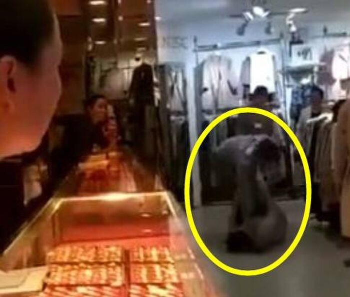 Cô gái tát bạn trai giữa chợ vì đòi mua váy không được, anh chàng 'điên máu' làm một việc