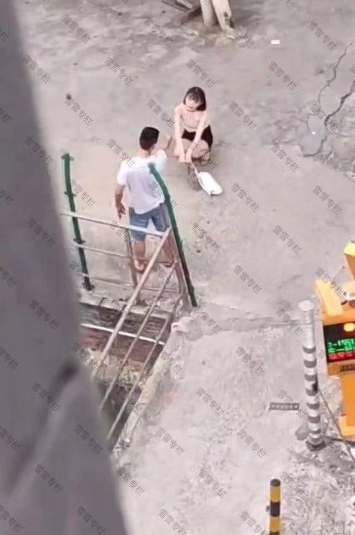 Bị người đàn ông dùng dép đánh vào mặt đuổi đi, thái độ của cô gái gây sửng sốt đến khó hiểu
