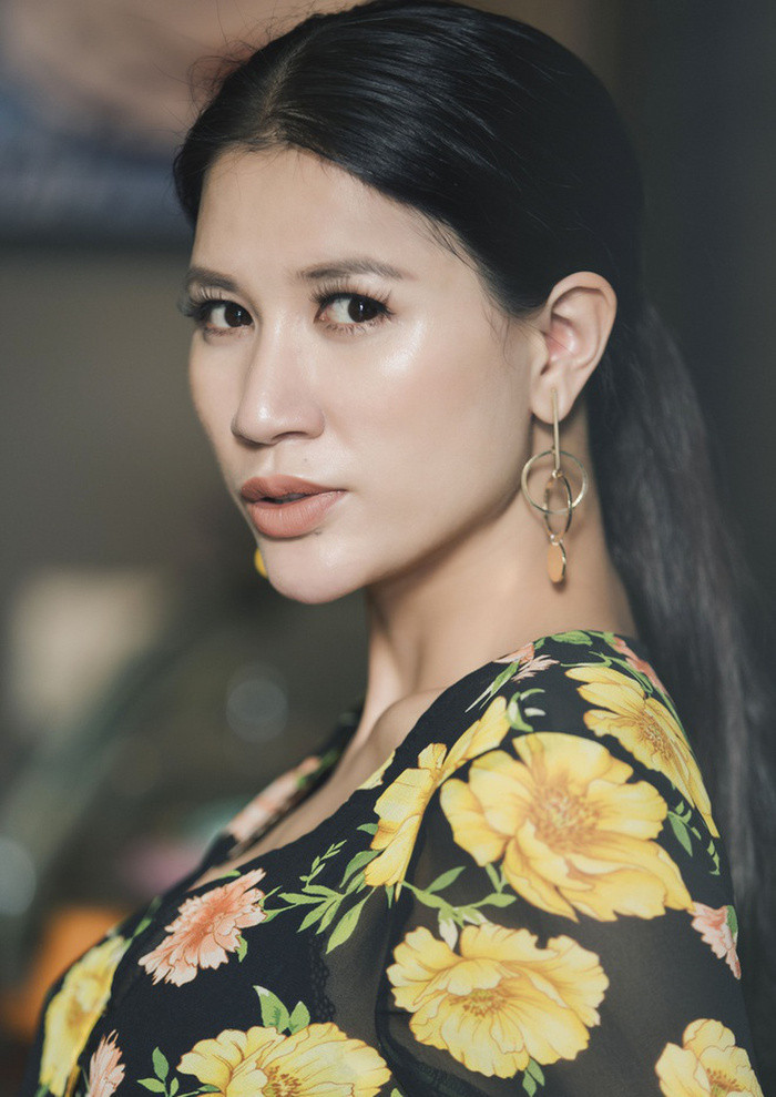 Giữa lúc Hiền Hồ xin lỗi, một sao nữ Vbiz ám chỉ: 'Giật chồng thì vác thân đến gặp vợ con người ta ấy'