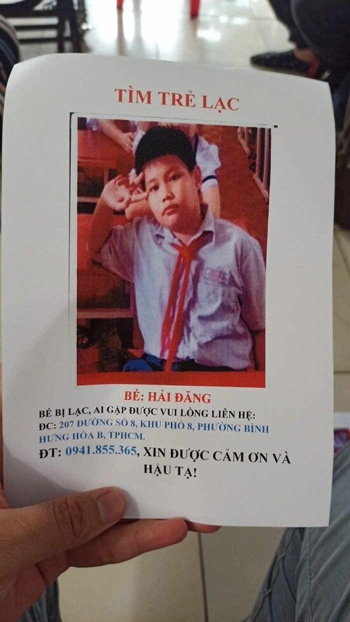Nam sinh lớp 7 rời khỏi nhà rồi mất liên lạc hơn 20 ngày, gia đình rải tờ rơi khắp nơi tìm kiếm
