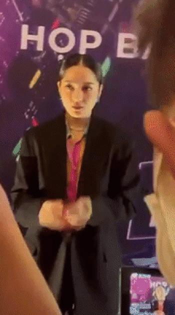 Xôn xao clip Bảo Anh thái độ ra mặt với ê-kíp, netizen tranh cãi dữ dội