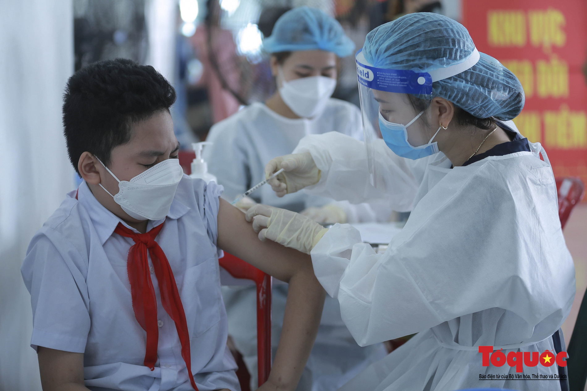 Đà Nẵng bắt đầu tiêm vaccine phòng Covid-19 cho trẻ - Ảnh 7.