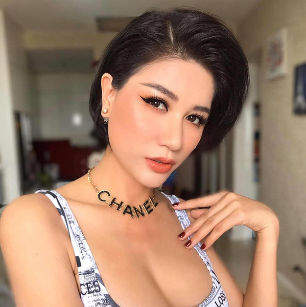 Trang Trần vô tình làm lộ giá cát-sê đi hát khi bình luận dạo trên mạng xã hội