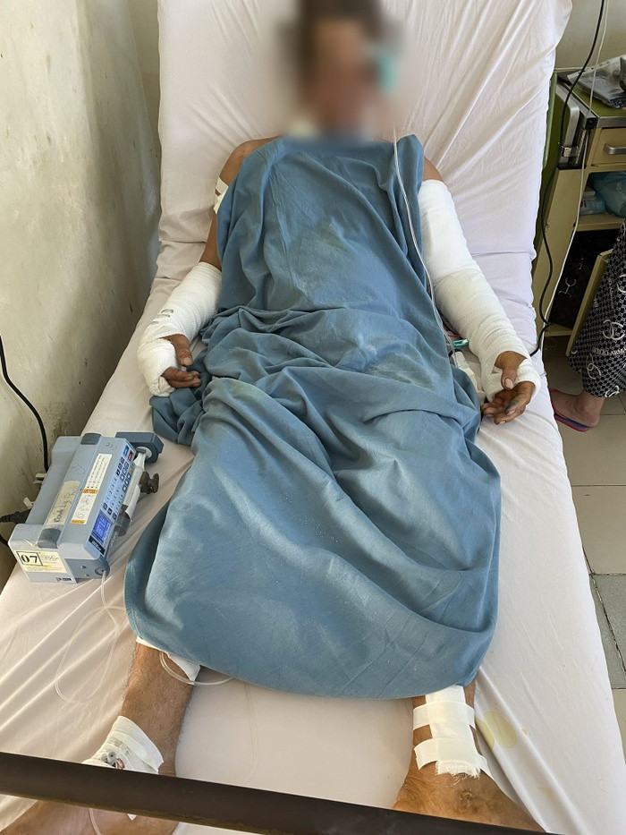 Người đàn ông mất máu do đứt động mạch chủ được cứu sống ngoạn mục