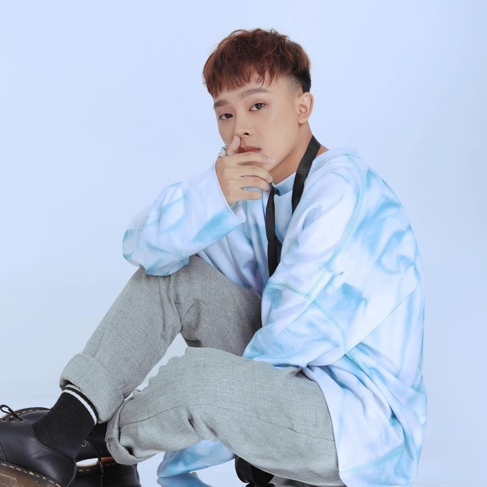 Chạy show trên Đà Lạt, Hồ Văn Cường được dân mạng khen ngợi vì giọng hát tiến bộ
