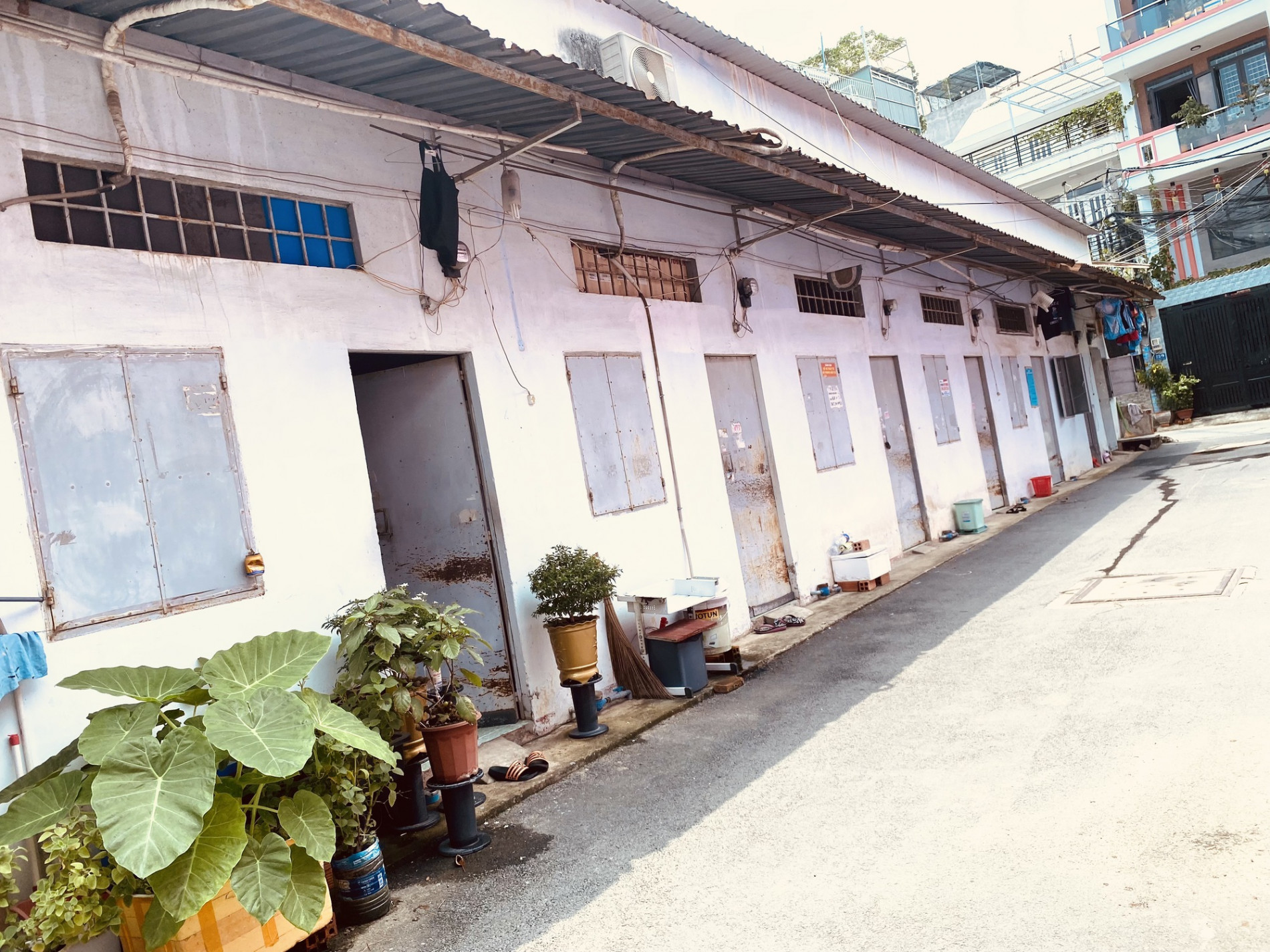 TPHCM đề nghị hỗ trợ tiền thuê nhà cho 53.976 người lao động - Ảnh 1.