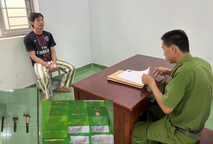 Chồng phá két sắt trộm gần 500 triệu của vợ rồi 'chuồn' sang tỉnh khác bỏ trốn