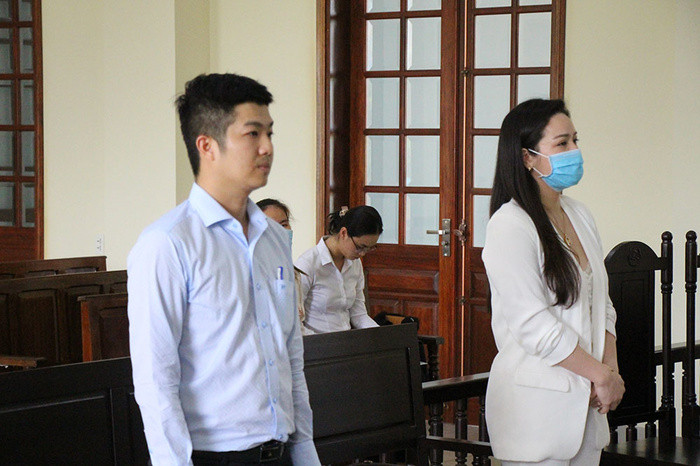 Vụ Nhật Kim Anh giành quyền nuôi con với chồng cũ lại có 'biến', sẽ xét xử lại Ảnh 1
