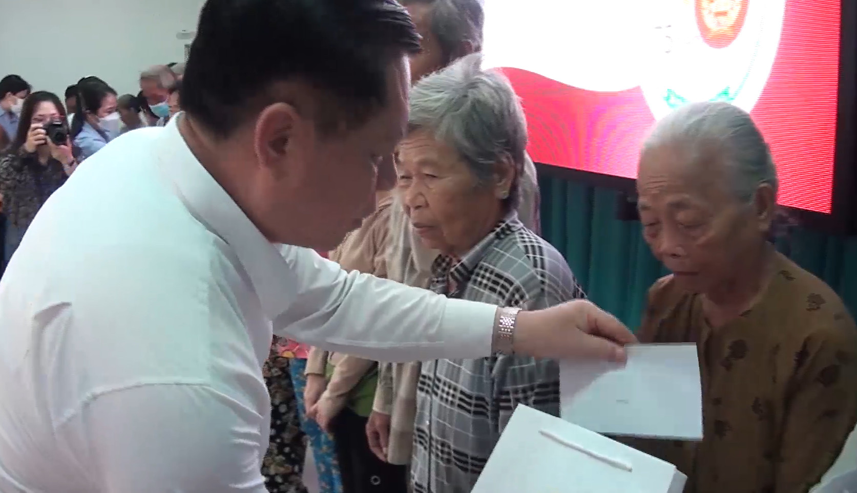 huong-den-ngay-tbls-2-1658733111.png