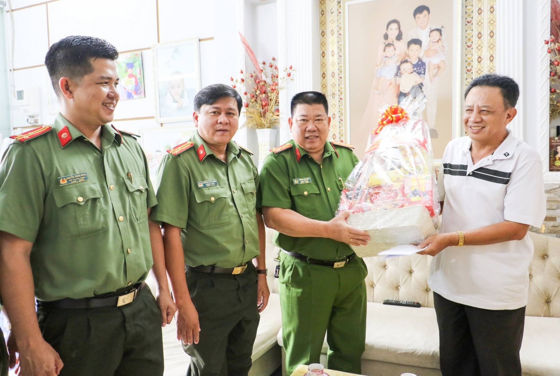 anh-10-1658882601.jpg