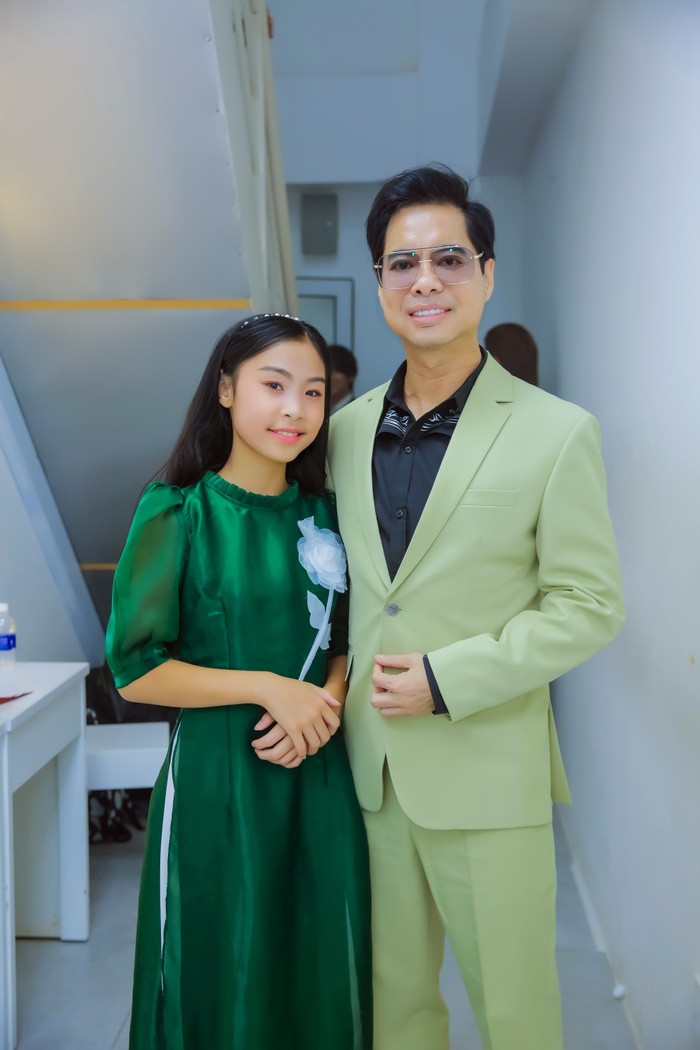 Hồ Văn Cường 'lột xác' ngoạn mục, danh ca Ngọc Sơn hết lời khen, khán giả nhiệt tình tặng vàng Ảnh 10