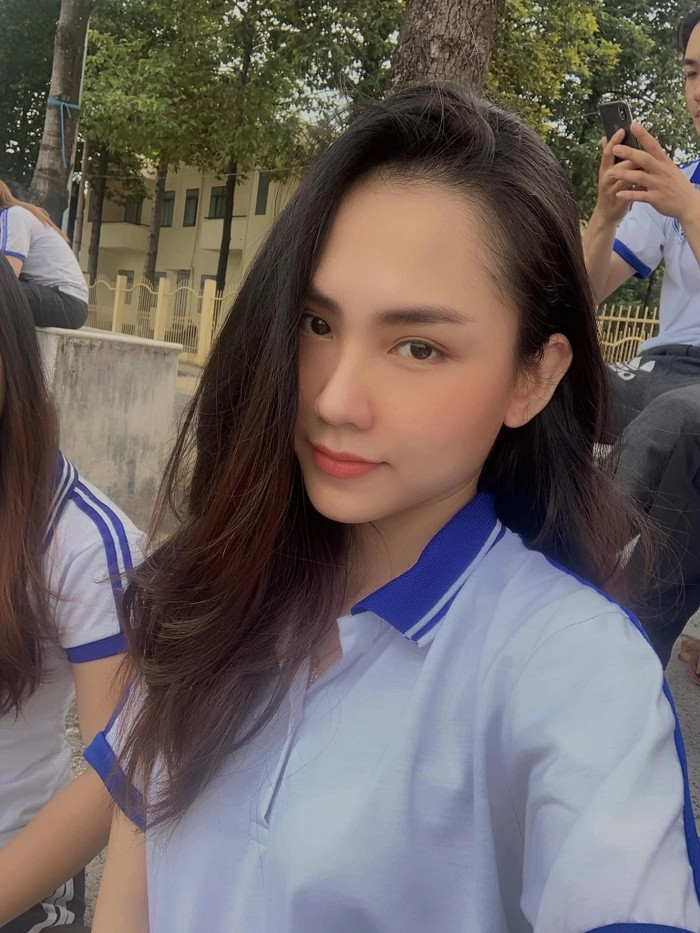 Ngắm nhan sắc 'u mê' thời đi học của tân Hoa hậu Huỳnh Nguyễn Mai Phương Ảnh 4