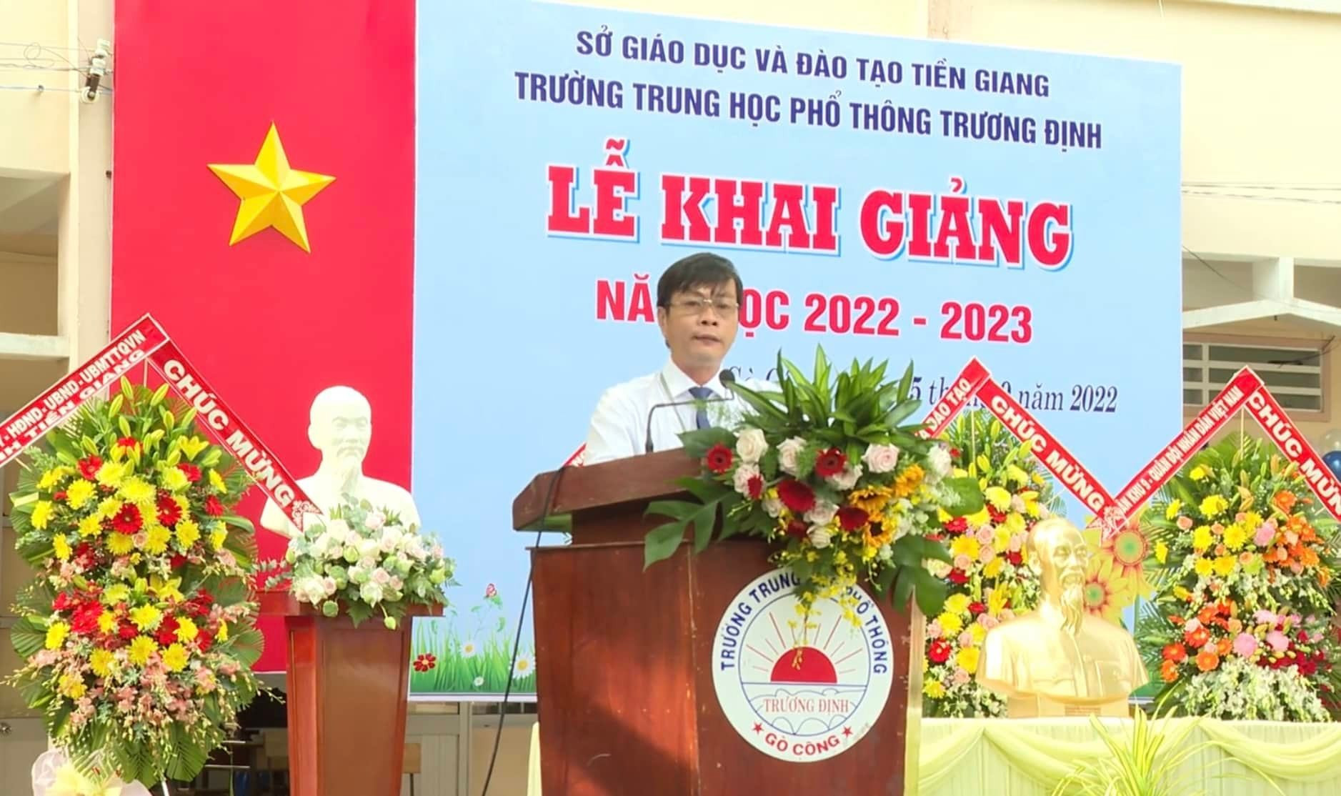 khai-giang-5-1662423178.jpg