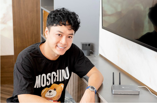 Bà xã Hồng Đăng hiếm hoi nhắc về chồng trên trang cá nhân, để lộ tình trạng hôn nhân hiện tại Ảnh 1