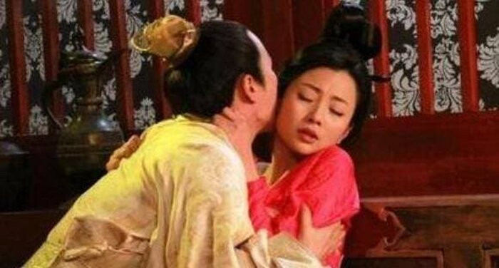 Tại sao Phi tần chỉ được 'vui vẻ' bên Hoàng đế trong 30 phút? Ảnh 3