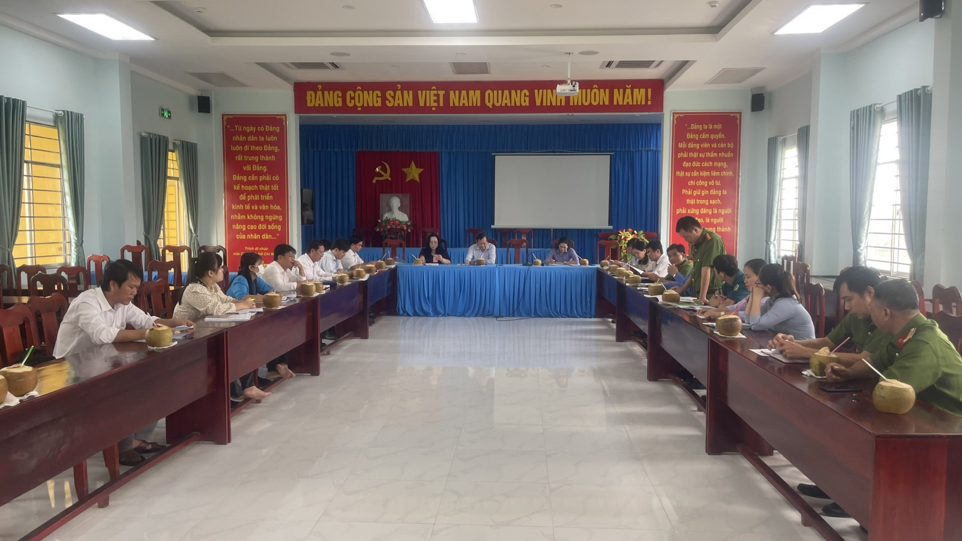 hdnd-tinh-tg-giam-sat-1-1667175399.jpg