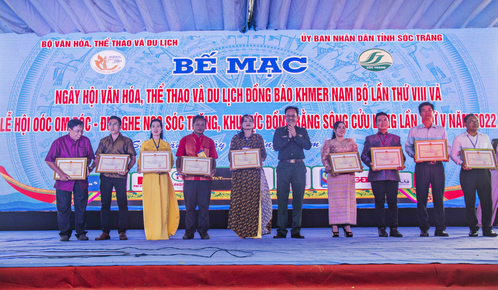 anh-09-1667982042.jpg