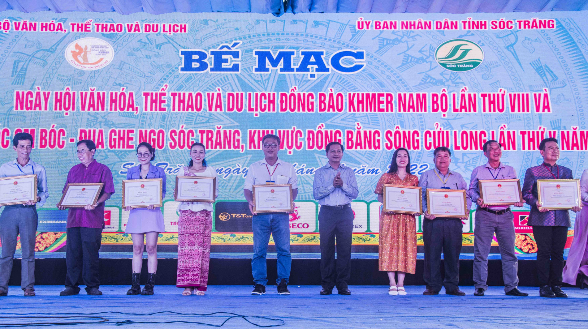 anh-10-1667982043.jpg