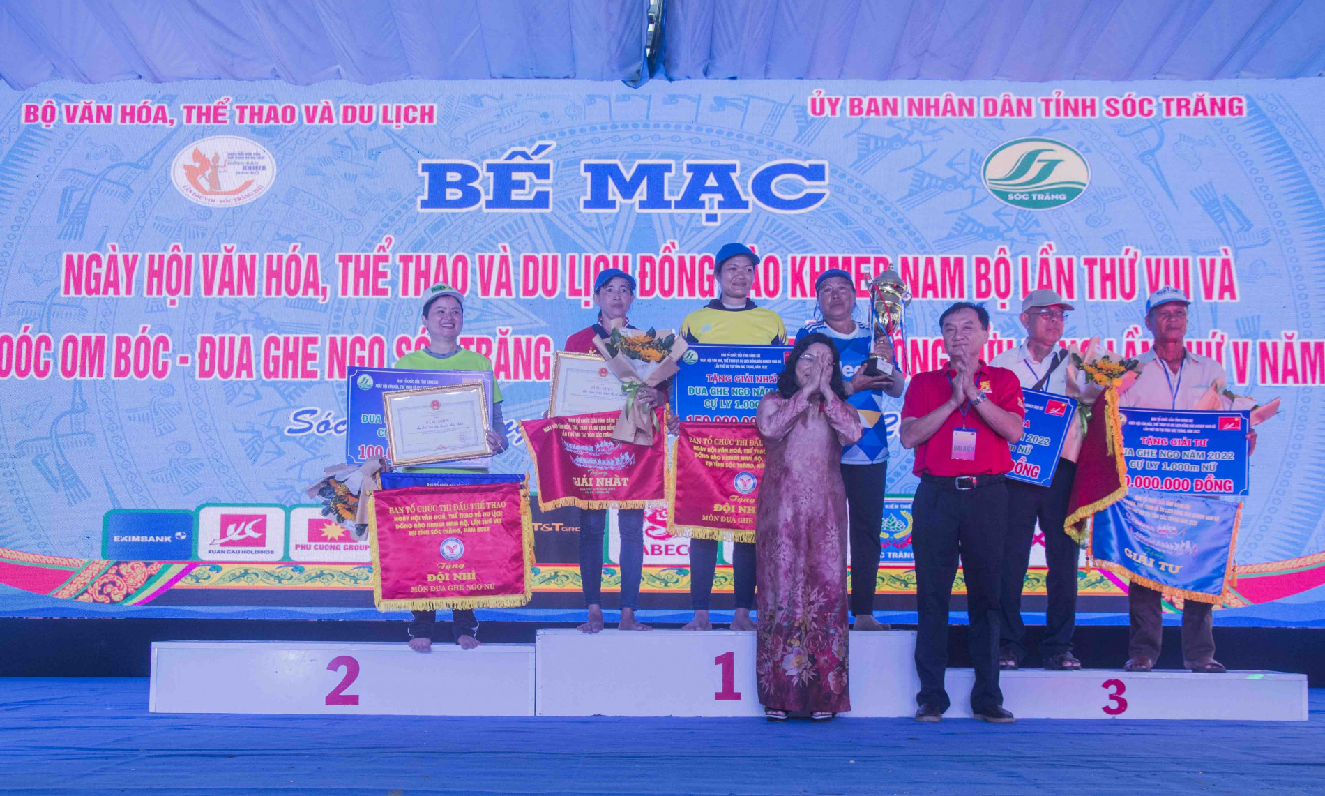 anh-12-1667982042.jpg
