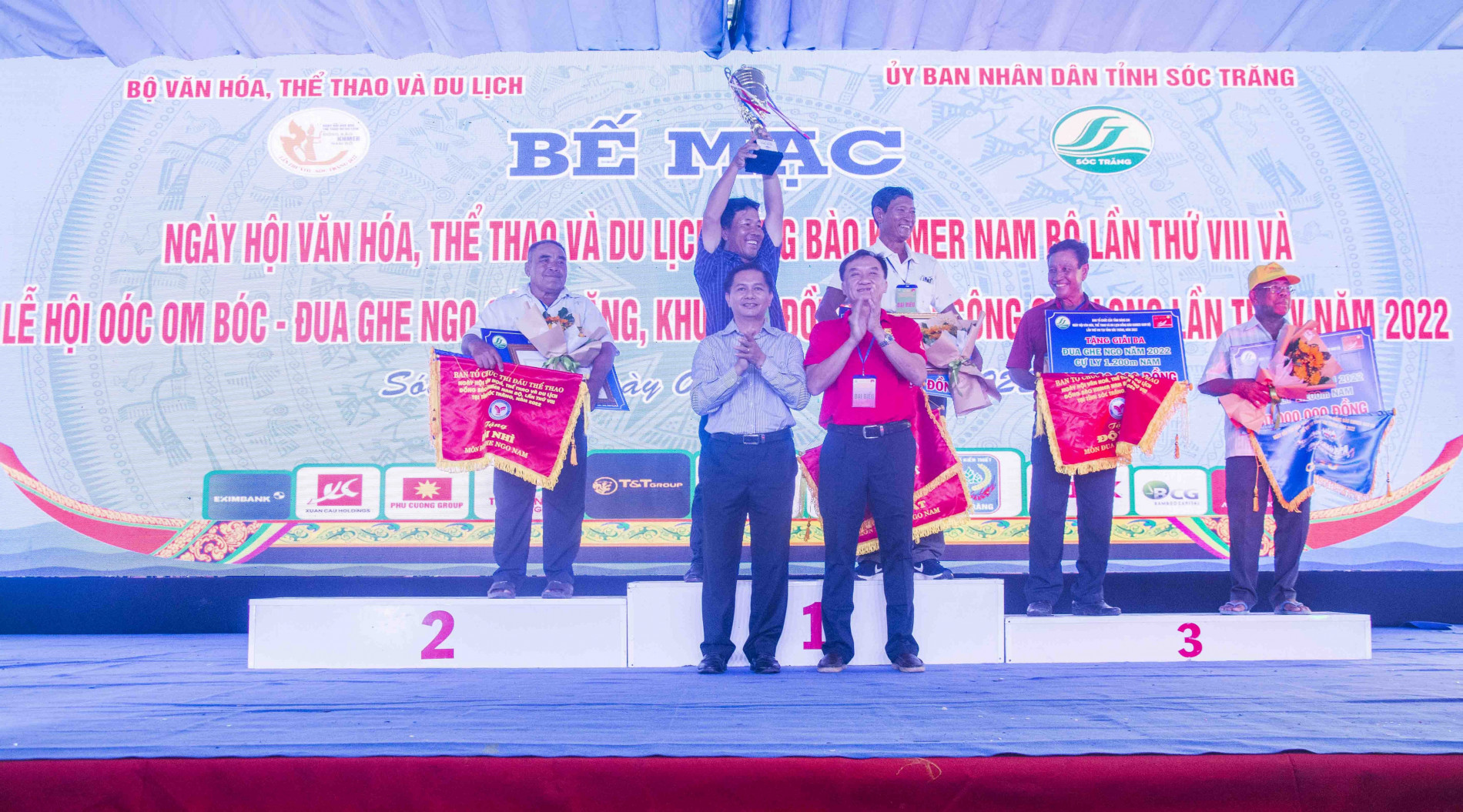 anh-13-1667982042.jpg