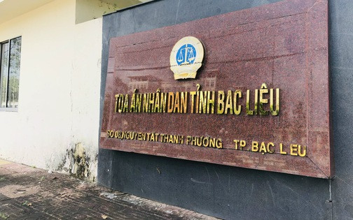 tm-img-alt