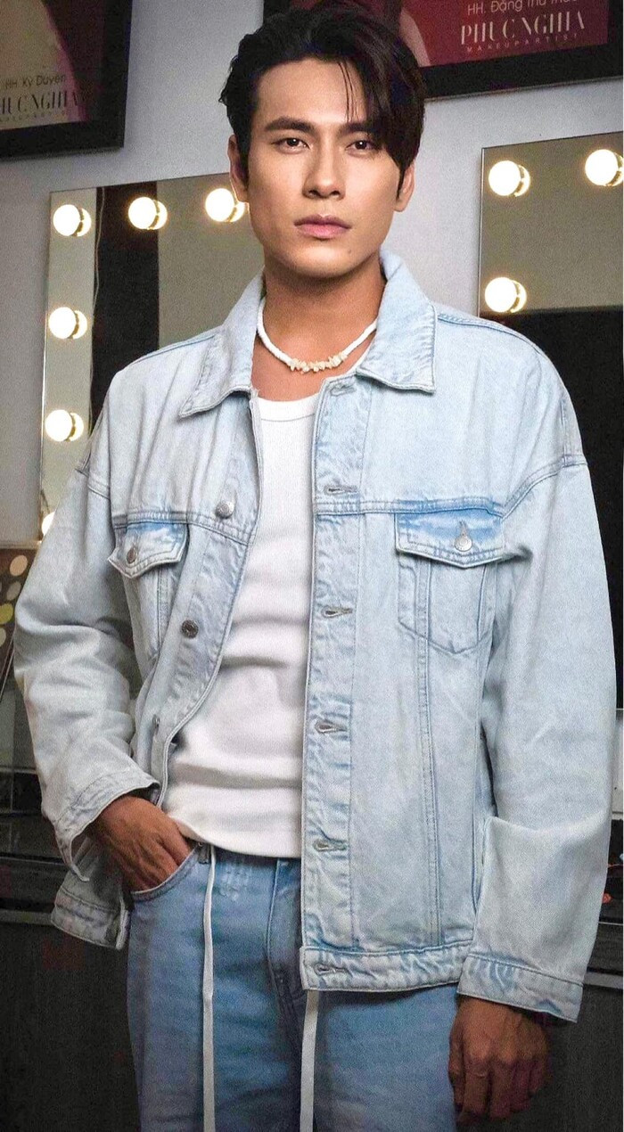Suýt không nhận ra Kiều Minh Tuấn với visual như idol Hàn Quốc Ảnh 2