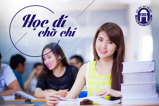 nganh-dai-hoc-luat-he-tu-xa-3-1668842801.png