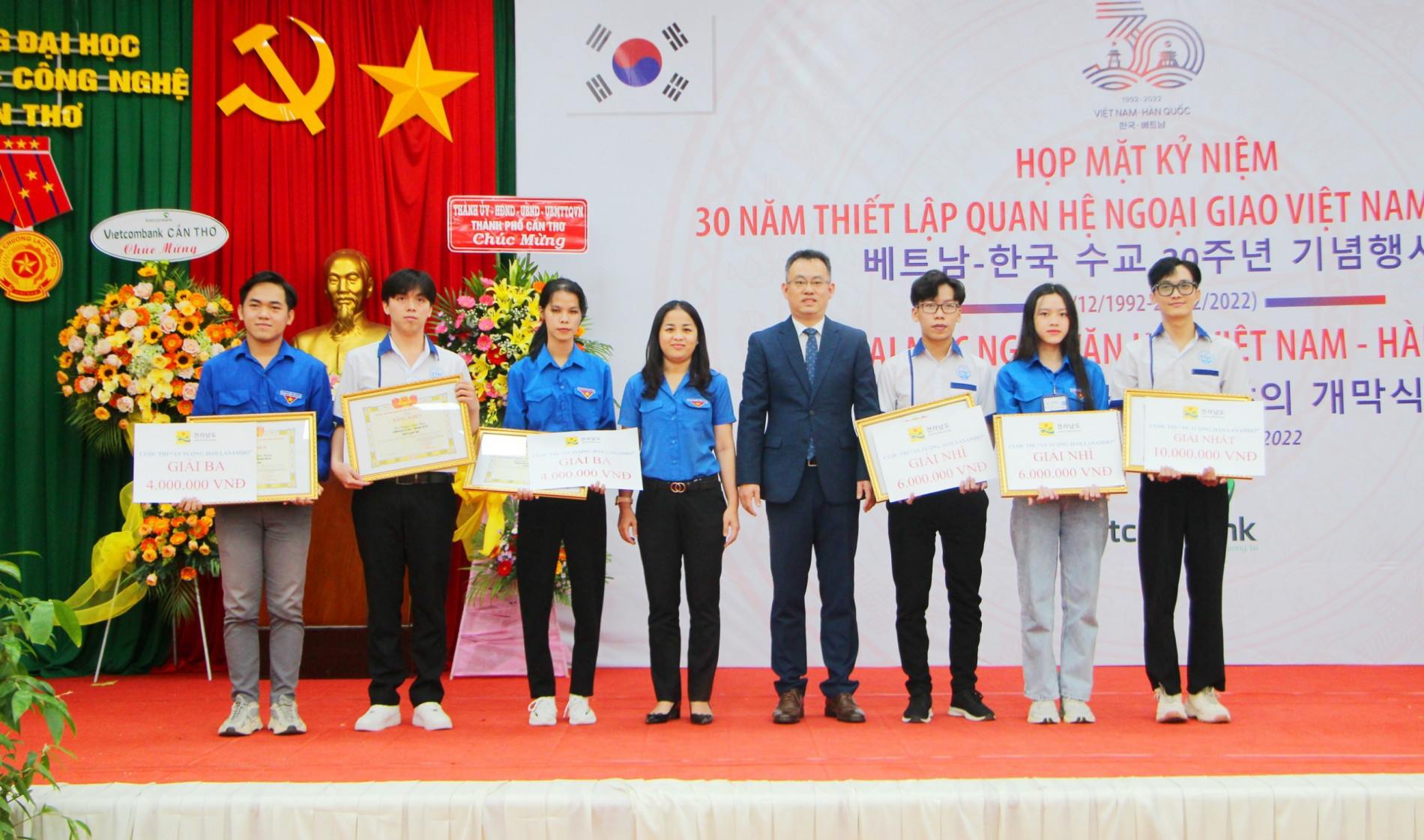 anh-02-1-1669084416.jpg