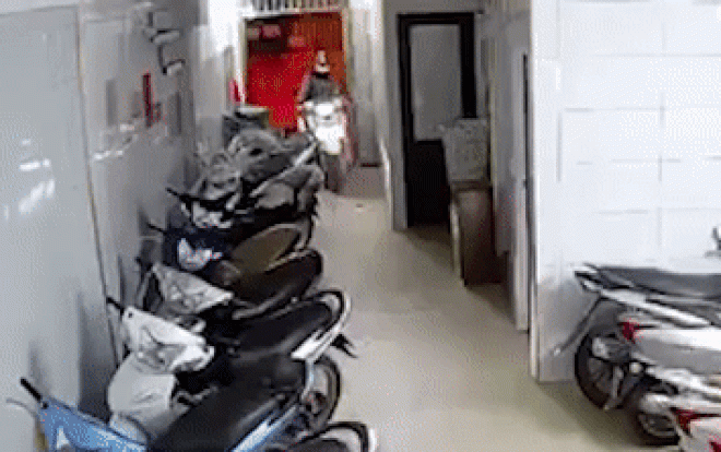 Về khuya, cô gái bị thanh niên sàm sỡ ngay tại nhà trọ Ảnh 1