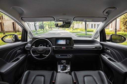 hyundai-stargazer-2023-3-1673592868.jpg
