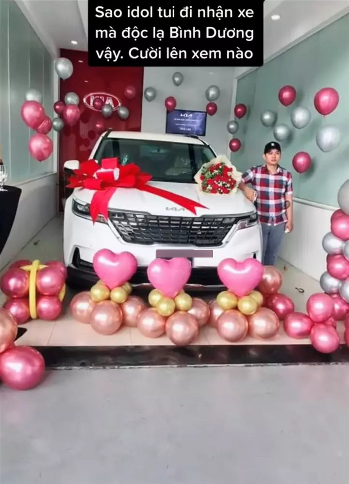 Hoài Lâm chính thức có 'con riêng' sau hơn nửa năm trở lại sân khấu Ảnh 1
