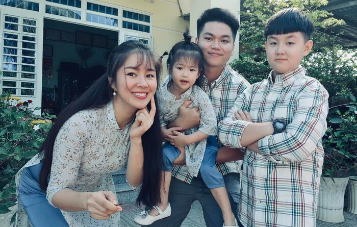 Ông xã Lê Phương phản ứng ra sao khi chứng kiến cảnh vợ âu yếm người khác? Ảnh 5
