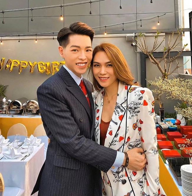 Đức Phúc: Giọng hát đặc biệt và tài năng ít ai biết của ngôi sao nhạc Pop hàng đầu thế hệ trẻ - Ảnh 2.
