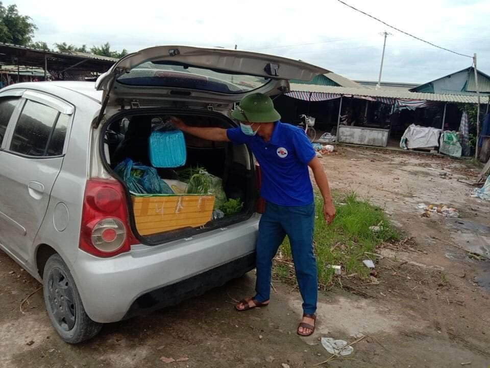Việc làm nặng nghĩa tình của ông bố đơn thân, một mình nuôi 4 đứa con - Ảnh 3.