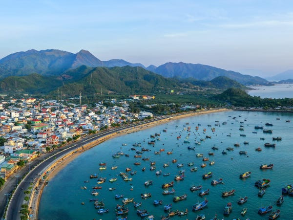 Lời khuyên của người nước ngoài dành cho du khách khi đến Việt Nam - Ảnh 1.