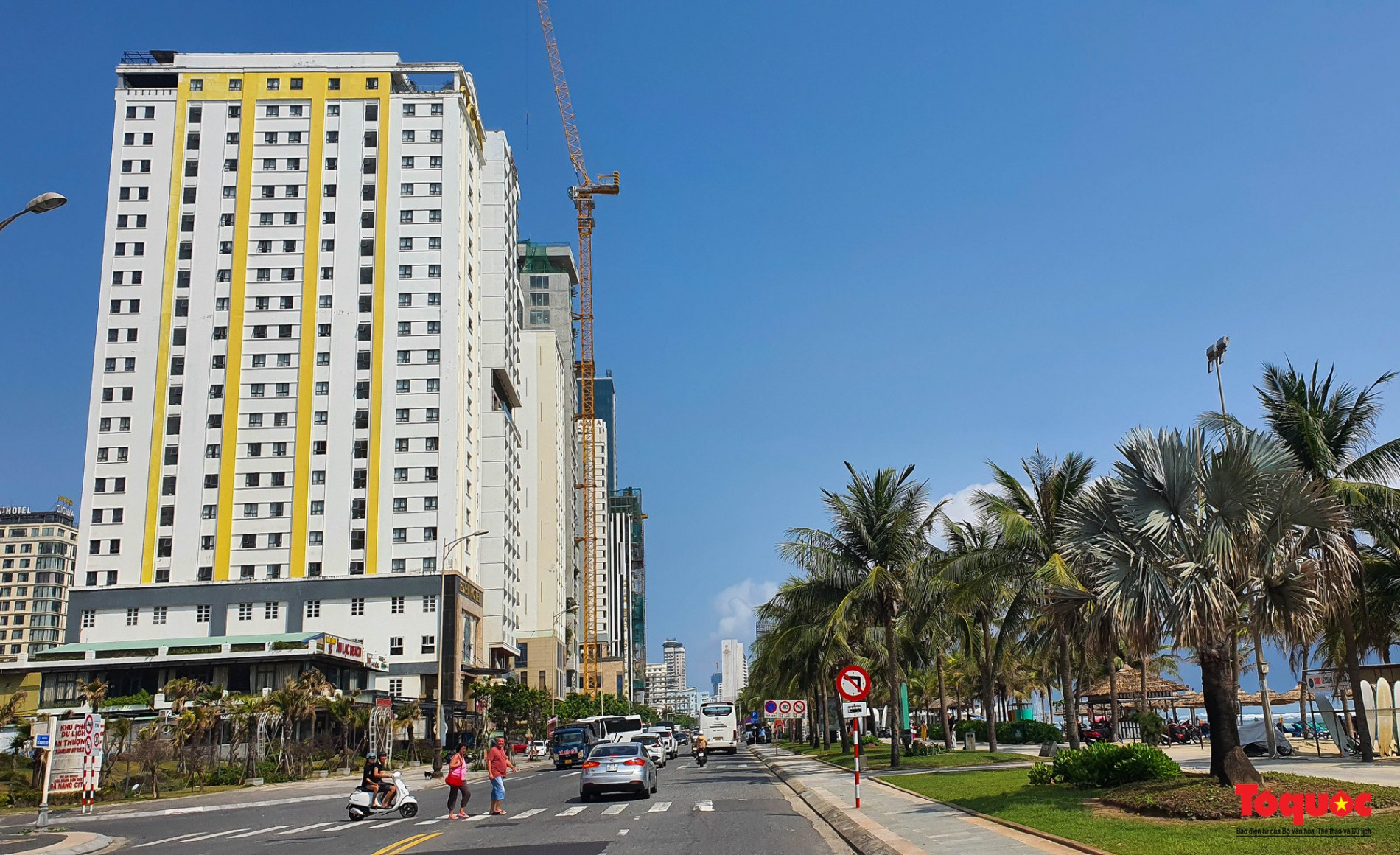 Nhà hàng, khách sạn ở Đà Nẵng dọn dẹp để đón khách Trung Quốc - Ảnh 1.