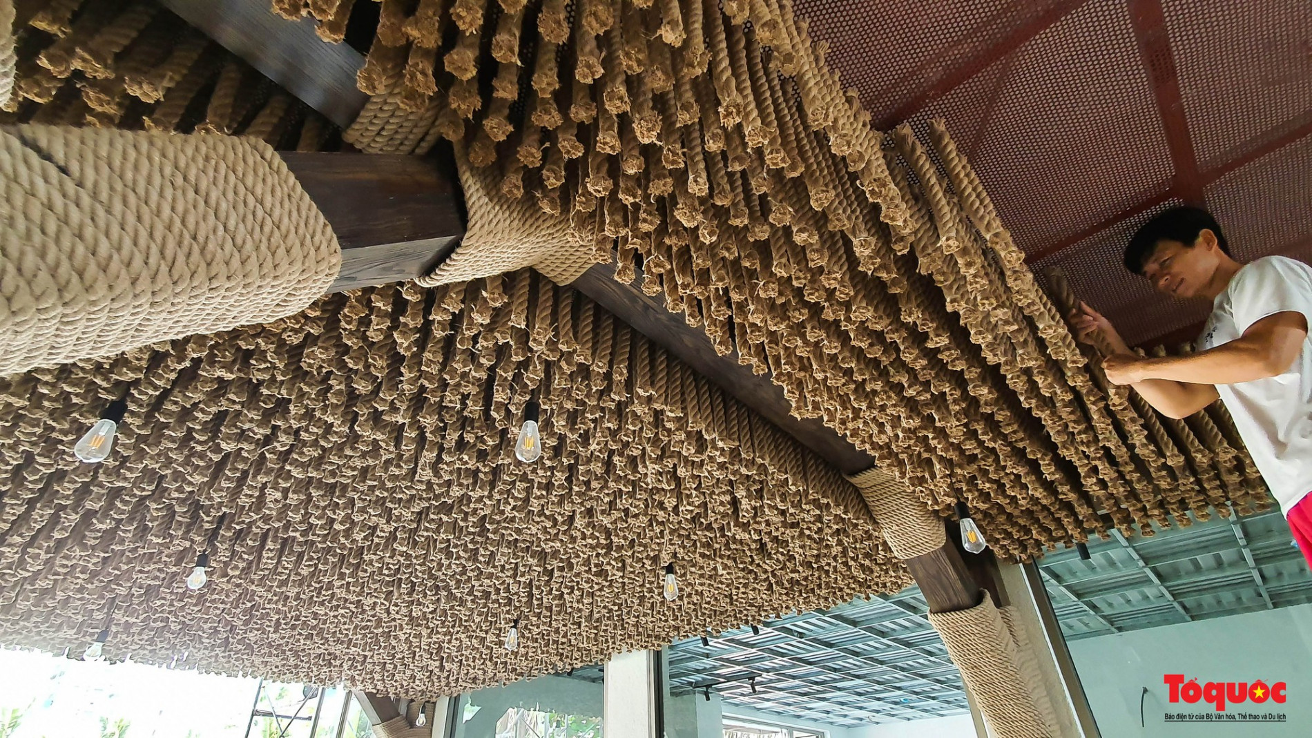 Nhà hàng, khách sạn ở Đà Nẵng dọn dẹp để đón khách Trung Quốc - Ảnh 7.