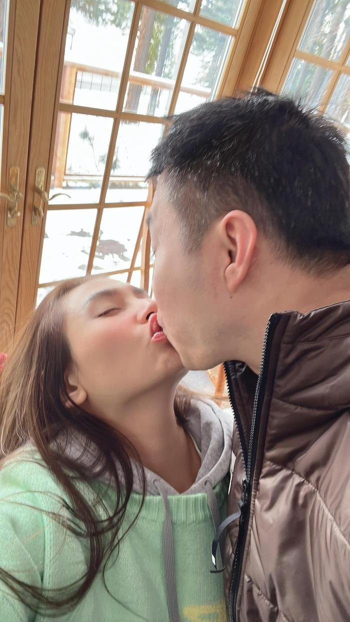 Võ Hoàng Yến khoe 'tin vui' ở Mỹ cùng bạn trai Ảnh 3