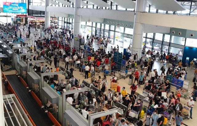 Từ 17/4, thí điểm xác thực khuôn mặt, vân tay hành khách khi đi máy bay tại Cảng hàng không quốc tế Nội Bài - Ảnh 1.