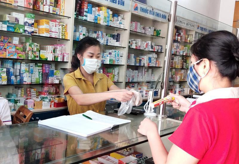 Đề xuất BHYT thanh toán trực tiếp cho người bệnh khi phải tự mua thuốc