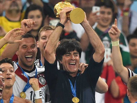 Quyết vượt qua Việt Nam và Thái Lan, LĐBĐ Indonesia chi tiền tỷ chiêu mộ HLV vô địch World Cup? - Ảnh 1.